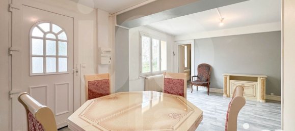 2 Schlafzimmer Haus in Thourotte, France, Nr. 332876 2