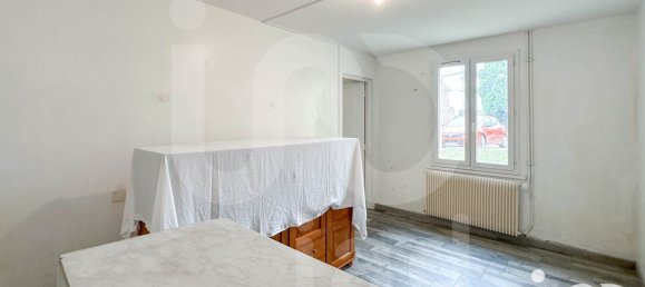 2 Schlafzimmer Haus in Thourotte, France, Nr. 332876 8