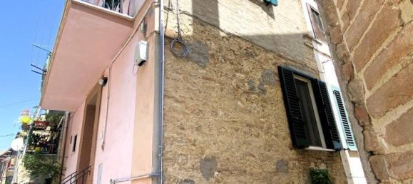 Дом с 4 комнатами в Монтеодоризьо, Италия № 128504 18