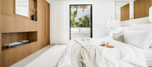 4 bedrooms Villa in Marbella, Spain No. 75139 4