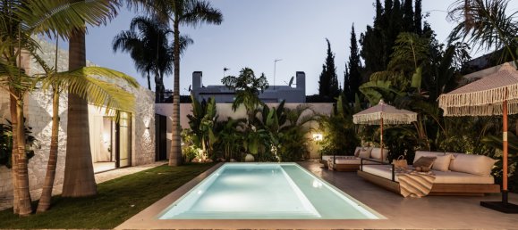 4 bedrooms Villa in Marbella, Spain No. 75139 39