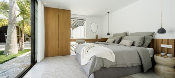 4 bedrooms Villa in Marbella, Spain No. 75139 36