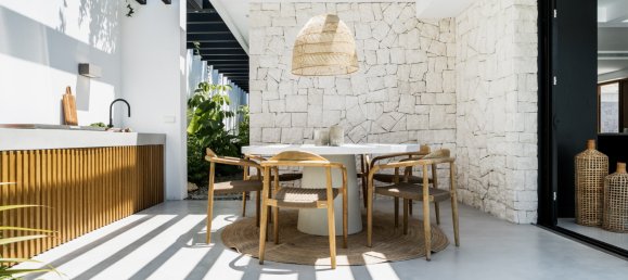 4 bedrooms Villa in Marbella, Spain No. 75139 6