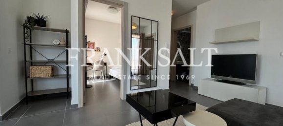 2 bedrooms Penthouse in Sliema, Malta No. 8821 11