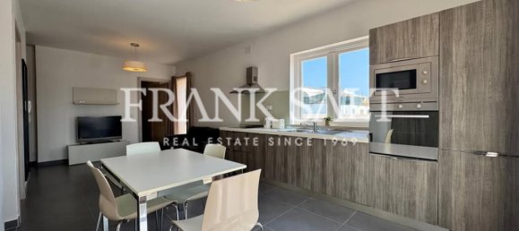 2 bedrooms Penthouse in Sliema, Malta No. 8821 3