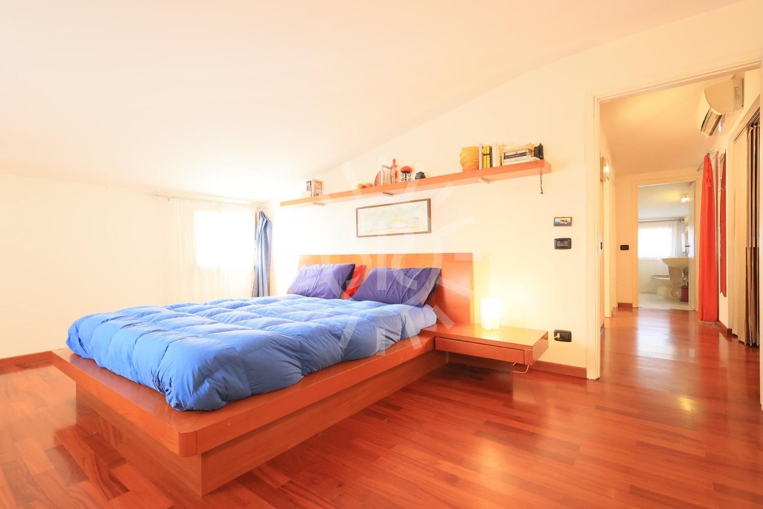 4 bedrooms Apartment in Molinella, Italy No. 347692