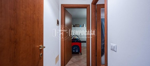2 rooms Apartment in Medesano, Italy No. 238221 10