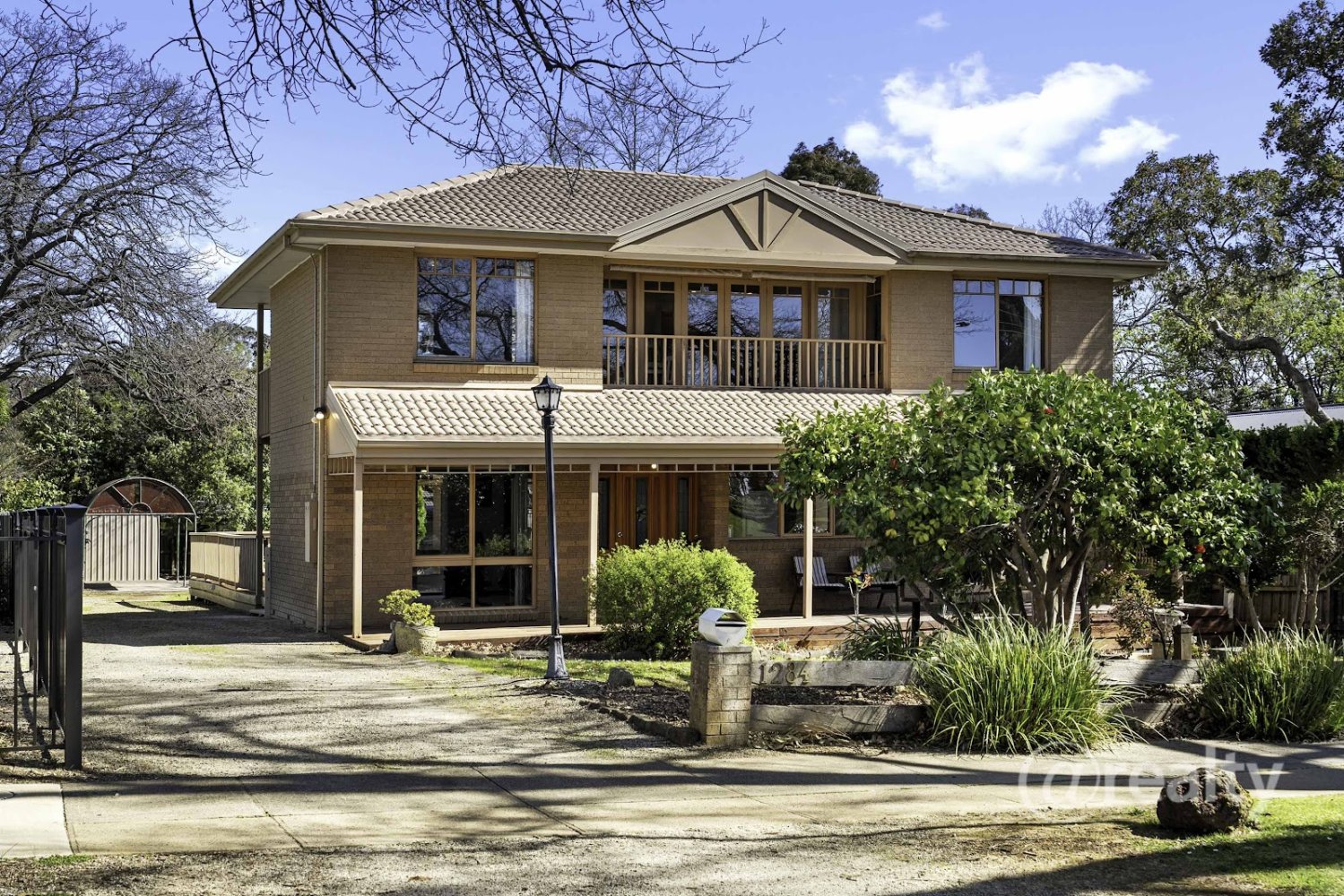 Casa de 5 dormitorios en The Basin, Australia No. 127