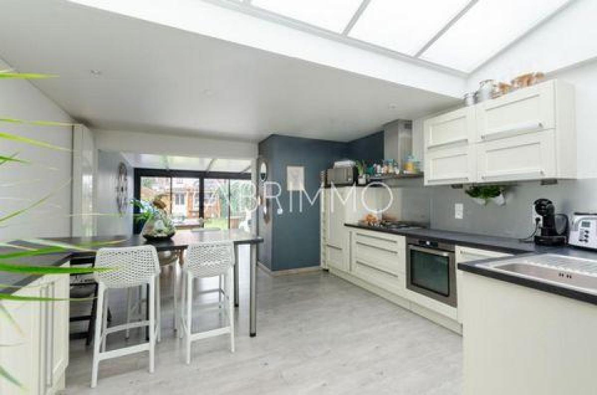 3 chambres Maison à Halluin, France No. 23197