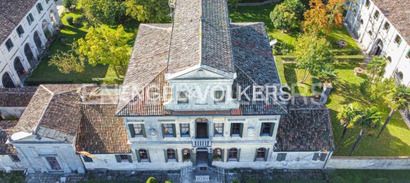 34 bedrooms Villa in San Biagio di Callalta, Italy No. 127368 4