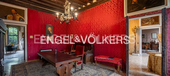 34 bedrooms Villa in San Biagio di Callalta, Italy No. 127368 12