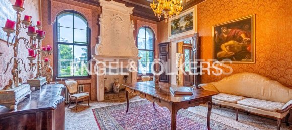 34 bedrooms Villa in San Biagio di Callalta, Italy No. 127368 5