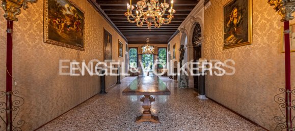 34 bedrooms Villa in San Biagio di Callalta, Italy No. 127368 11
