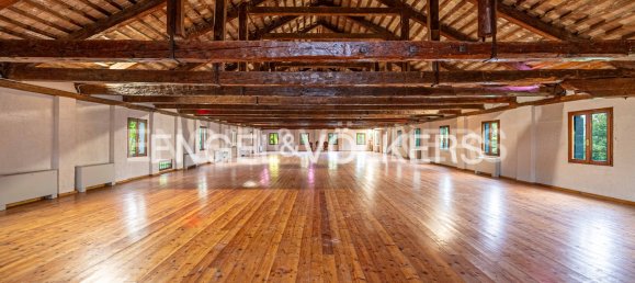 34 bedrooms Villa in San Biagio di Callalta, Italy No. 127368 28