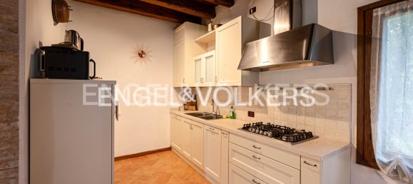 34 bedrooms Villa in San Biagio di Callalta, Italy No. 127368 37