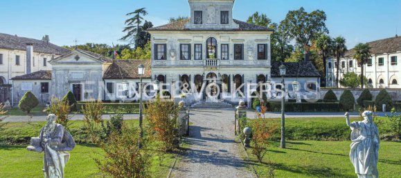 34 bedrooms Villa in San Biagio di Callalta, Italy No. 127368 3