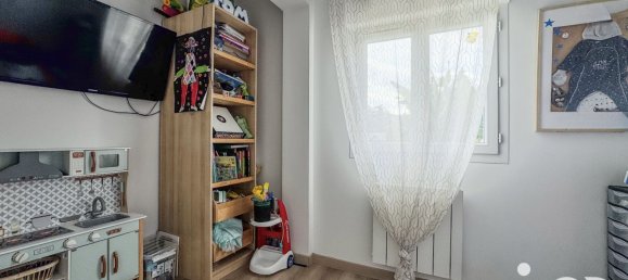 3 Schlafzimmer Haus in Villeneuve-le-Comte, France, Nr. 324932 11