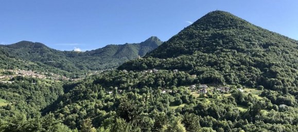 7 rooms Villa in Dizzasco, Italy No. 81649 10