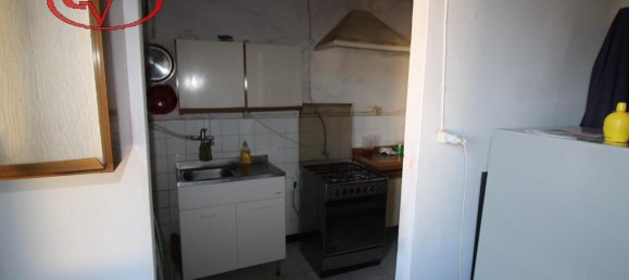 3 rooms Apartment in Terranuova Bracciolini, Italy No. 224901 2