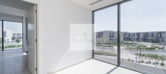 4 chambres Maison de ville à Dubai Land, UAE No. 51549 20