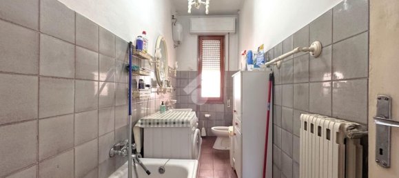 4 rooms Apartment in Montemurlo, Italy No. 268028 23