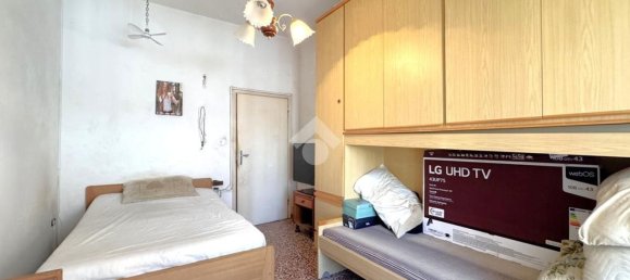4 rooms Apartment in Montemurlo, Italy No. 268028 14