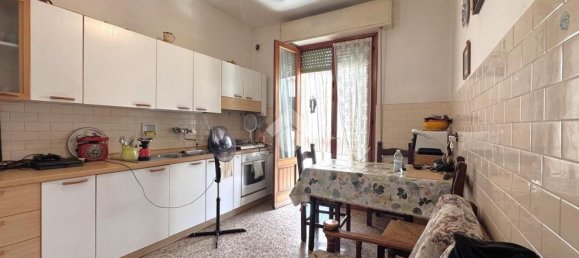 4 rooms Apartment in Montemurlo, Italy No. 268028 7