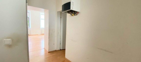 Квартира с 3 комнатами в Зиммеринг, Австрия № 153431 16