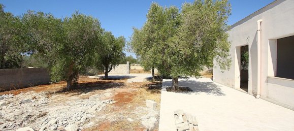 2 Schlafzimmer Villa in Ugento, Italy, Nr. 332781 29