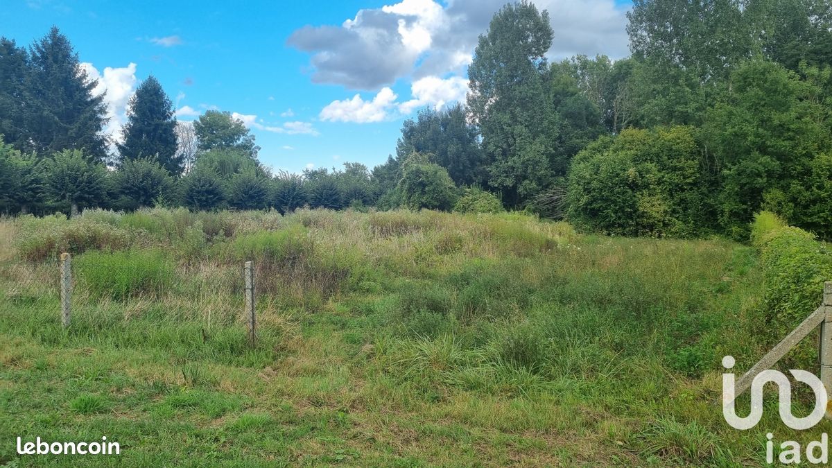 Terreno en Chevrieres, France 1215 m² No. 330055