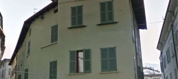 5-salle Appartement à Sondrio, Italy No. 7219 20