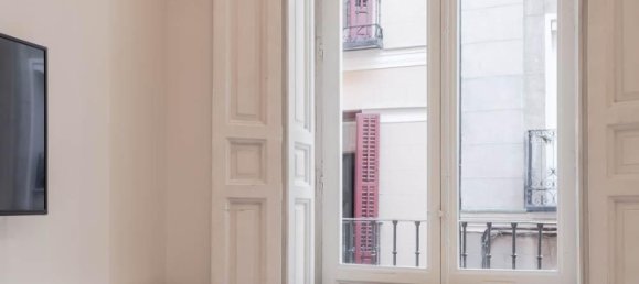 5 bedrooms Apartment in Madrid, Spain No. 27722 14