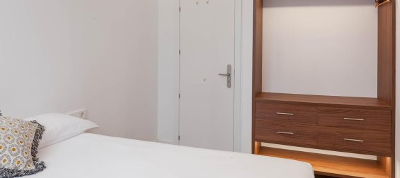 5 bedrooms Apartment in Madrid, Spain No. 27722 26