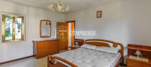 3 rooms Apartment in Numana, Italy No. 2284 10