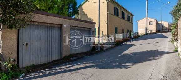 3 rooms Apartment in Numana, Italy No. 2284 37