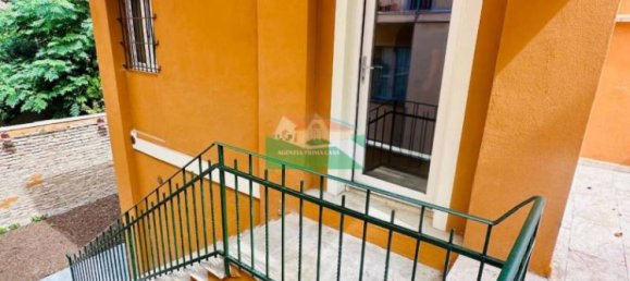 3 bedrooms House in Ravenna, Italy No. 327590 3