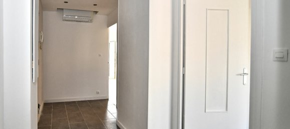 2 chambres Appartement à Grenoble, France No. 261948 9