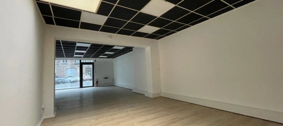 Propriété commerciale à Saint-Quentin, France 68m² No. 92576 8