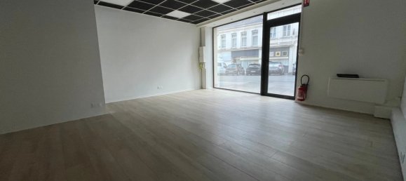Propriété commerciale à Saint-Quentin, France 68m² No. 92576 7