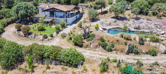 5 bedrooms Villa in Telti, Italy No. 340773 6