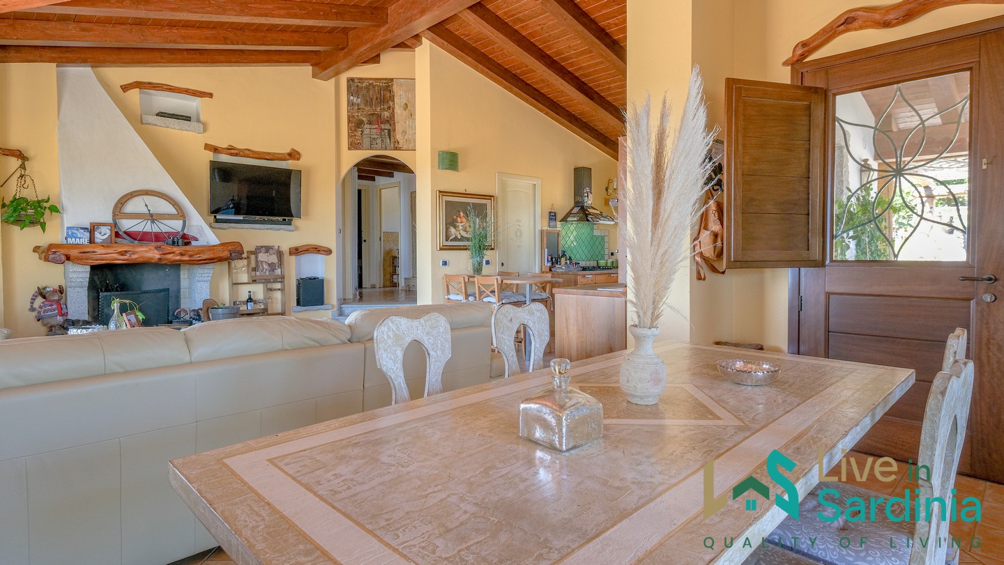 5 bedrooms Villa in Telti, Italy No. 340773