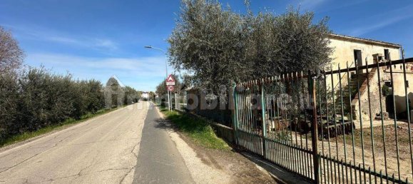 3 Schlafzimmer Haus in Mosciano Sant'Angelo, Italy, Nr. 149598 31