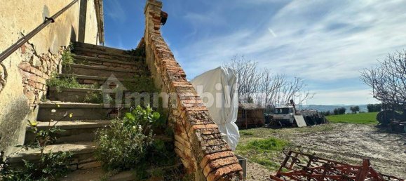 3 Schlafzimmer Haus in Mosciano Sant'Angelo, Italy, Nr. 149598 30
