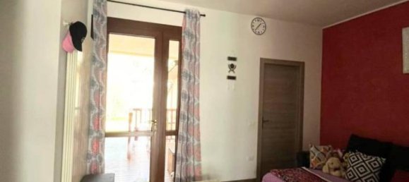 Apartamento de 3 habitaciónes en Endine Gaiano, Italy No. 37545 10