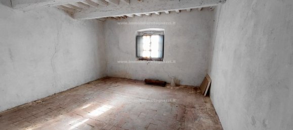 6 غرف نوم منزل في San Gimignano, Italy رقم 143749 10