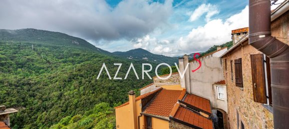 8 rooms Villa in Noli, Italy No. 192088 4