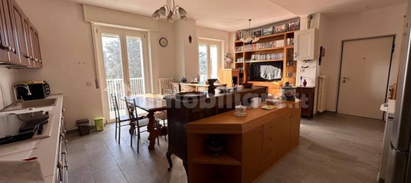 2 bedrooms Apartment in Milan, Italy No. 239623 4