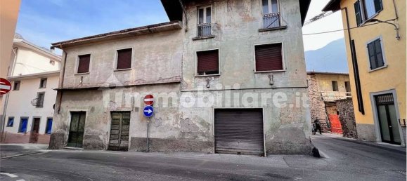 5 rooms House in Darfo Boario Terme, Italy No. 191581 14