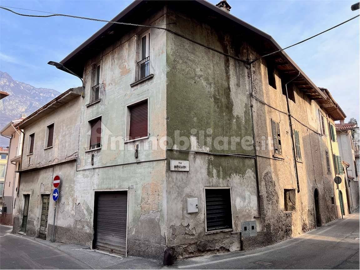 5 rooms House in Darfo Boario Terme, Italy No. 191581