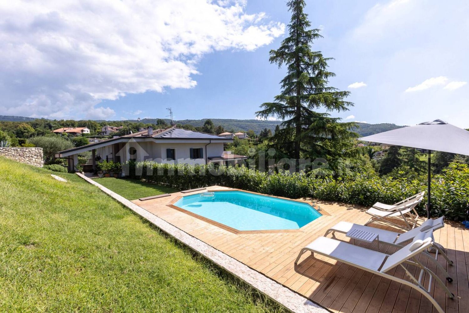 2 bedrooms House in Negrar, Italy No. 322713